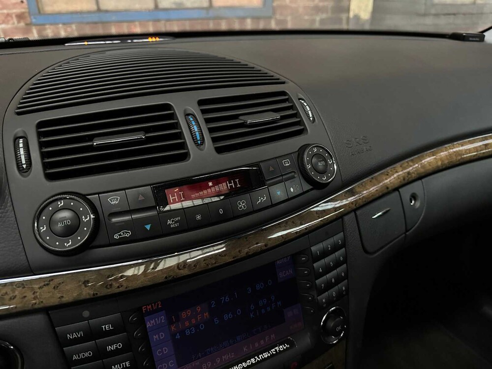 Mercedes-Benz E55 AMG Combi 5.5 V8 476pk 2004 Youngtimer