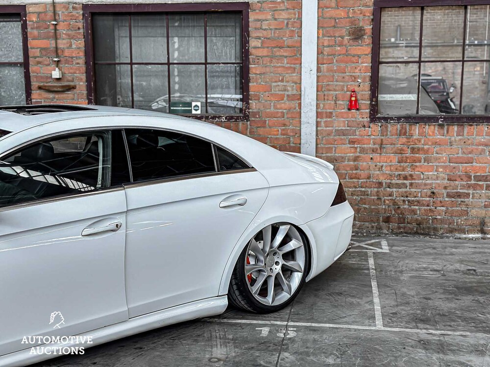 Mercedes-Benz CLS500 5.0 V8 306pk 2005 -Youngtimer-