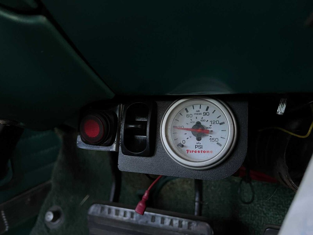 Cadillac Sedan De Ville V8 1958, DM-81-32