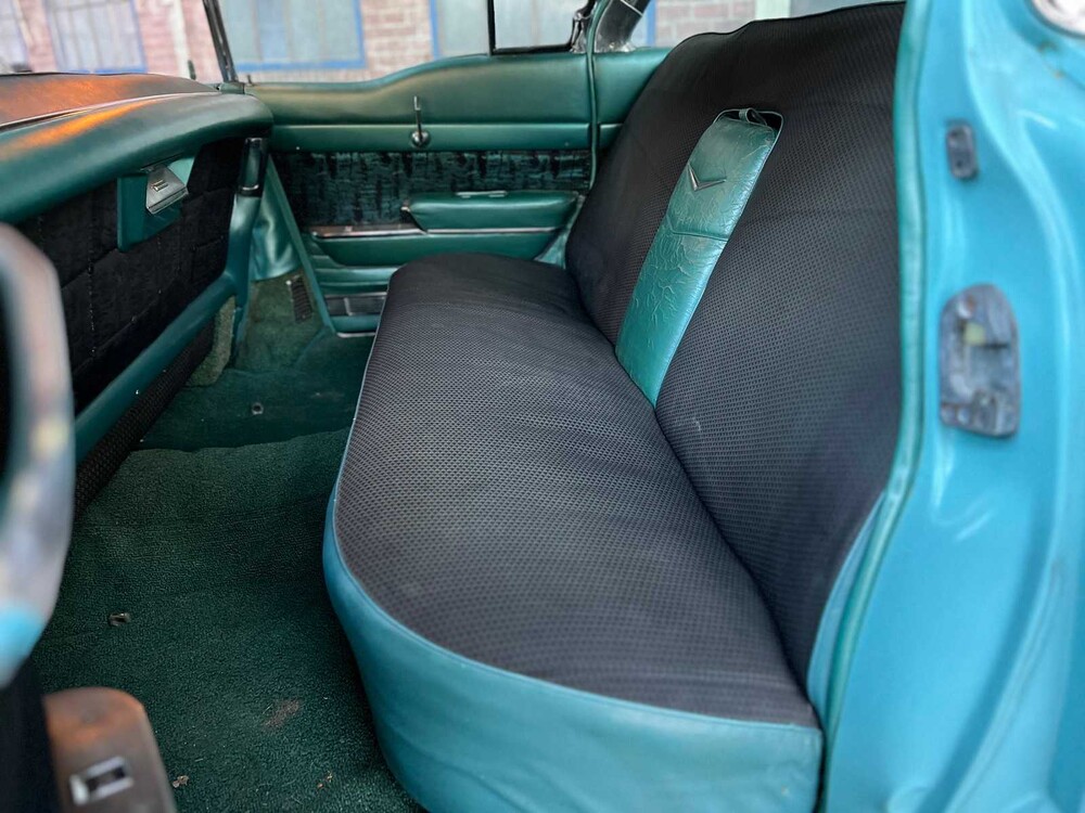 Cadillac Sedan De Ville V8 1958, DM-81-32