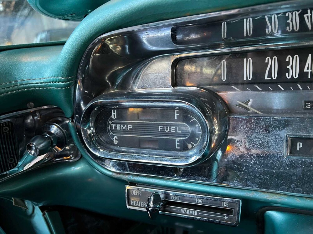 Cadillac Sedan De Ville V8 1958, DM-81-32