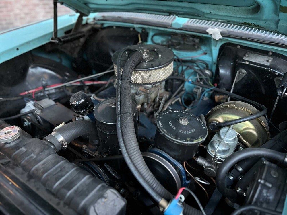 Cadillac Sedan De Ville V8 1958, DM-81-32