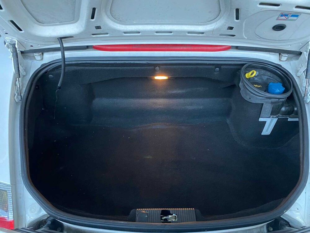 Porsche Boxster 986 Facelift 2.7 228PK 2004 Youngtimer