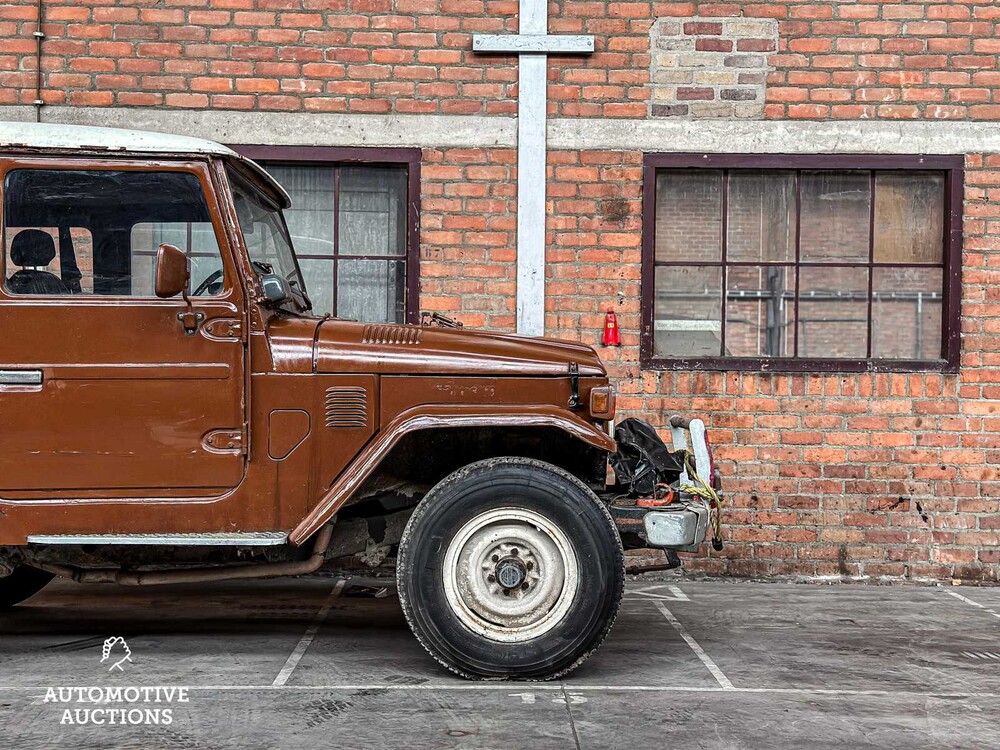 Toyota Landcruiser BJ40 80pk 1978