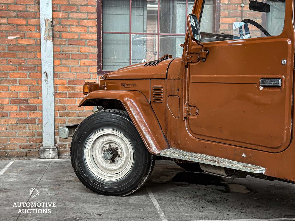 Toyota Landcruiser BJ40 80pk 1978