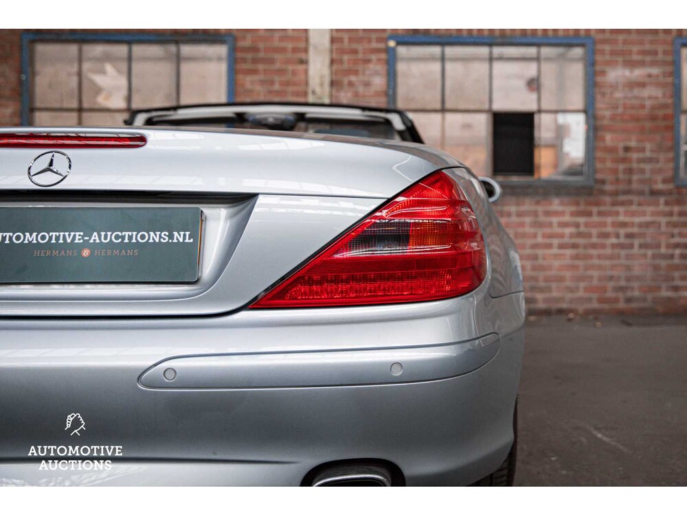 Mercedes-Benz SL500 Roadster 5.0 V8 R230 306PS 2002