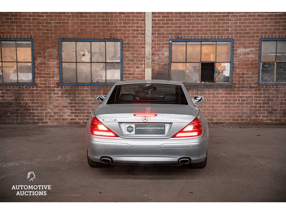 Mercedes-Benz SL500 Roadster 5.0 V8 R230 306PS 2002