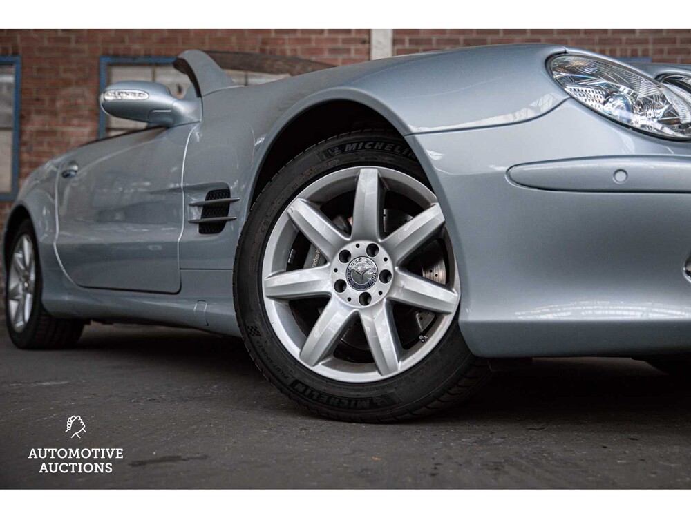 Mercedes-Benz SL500 Roadster 5.0 V8 R230 306PS 2002