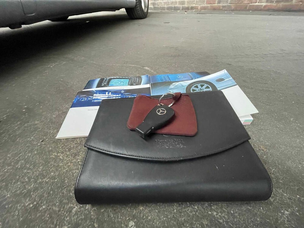 Mercedes-Benz SL500 Roadster 5.0 V8 R230 306PS 2002