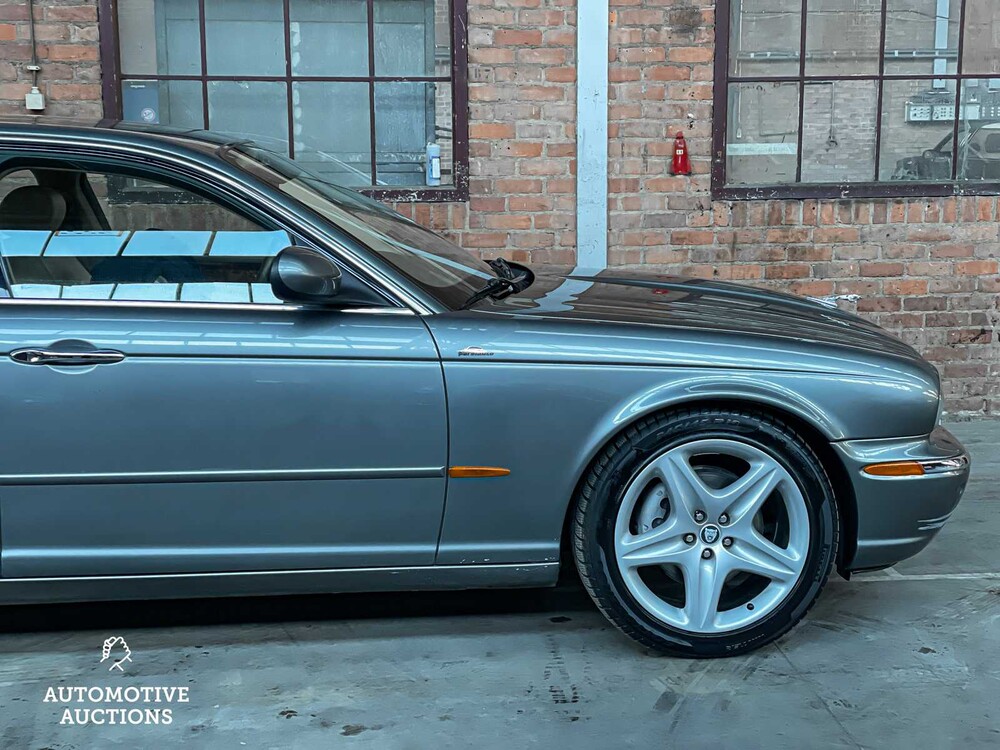 Jaguar XJ Sovereign 4.2 V8 298PK 2005 Youngtimer