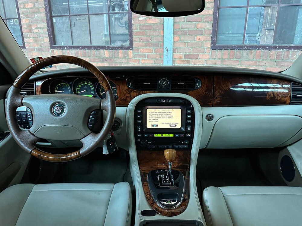 Jaguar XJ Sovereign 4.2 V8 298PK 2005 Youngtimer