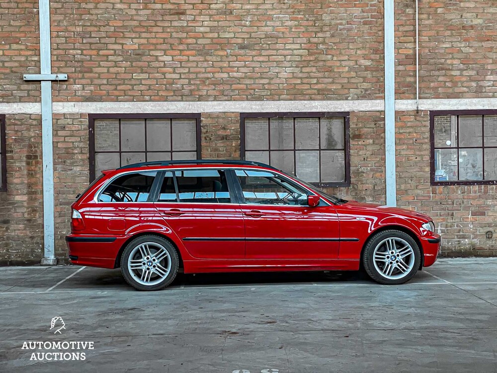 BMW 330xi 231hp 2002 3 Series, K-334-KJ