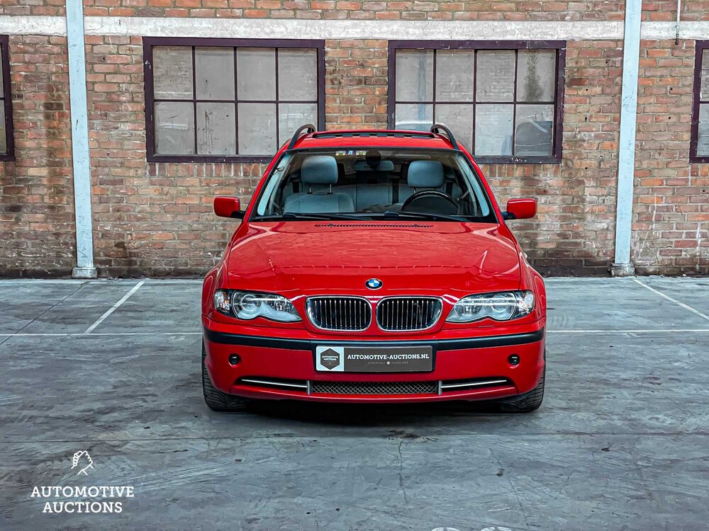 BMW 330xi 231hp 2002 3 Series, K-334-KJ