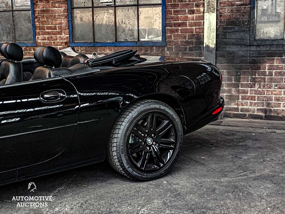 Jaguar XKR 4.2 V8 Convertible 396pk 2003, R-281-XP