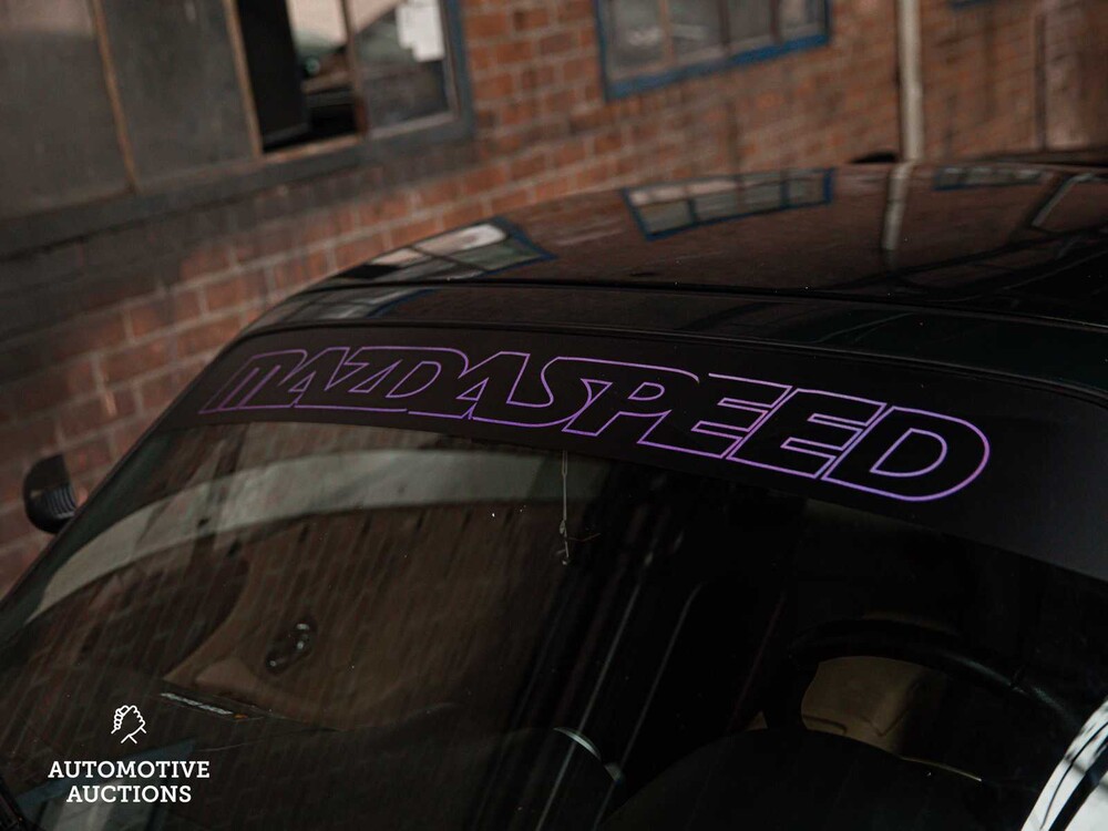 Mazda MX-5 1.6i Touring 220pk 2001, 27-XB-SP