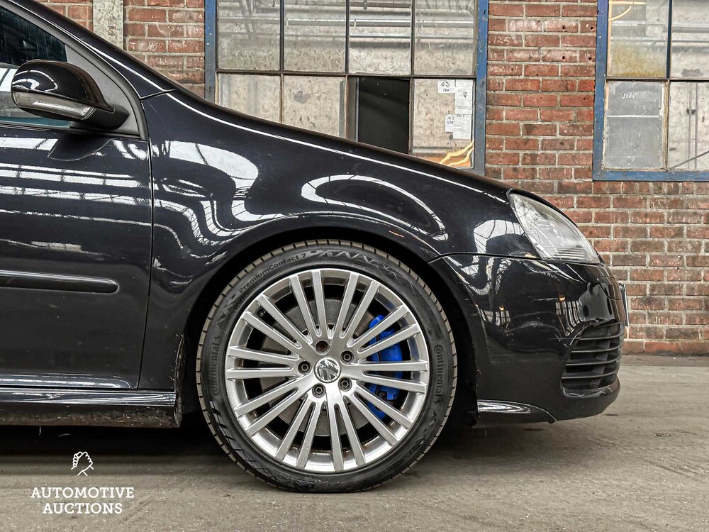 Volkswagen Golf V R32 3.2 V6 250pk 2006