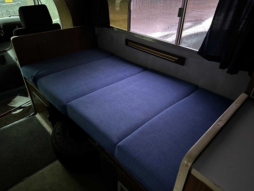 Dodge Winnebago Camper 1973, FZ-69-XY