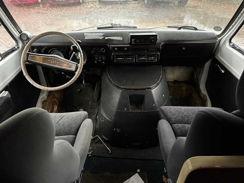Dodge Winnebago Camper 1973, FZ-69-XY