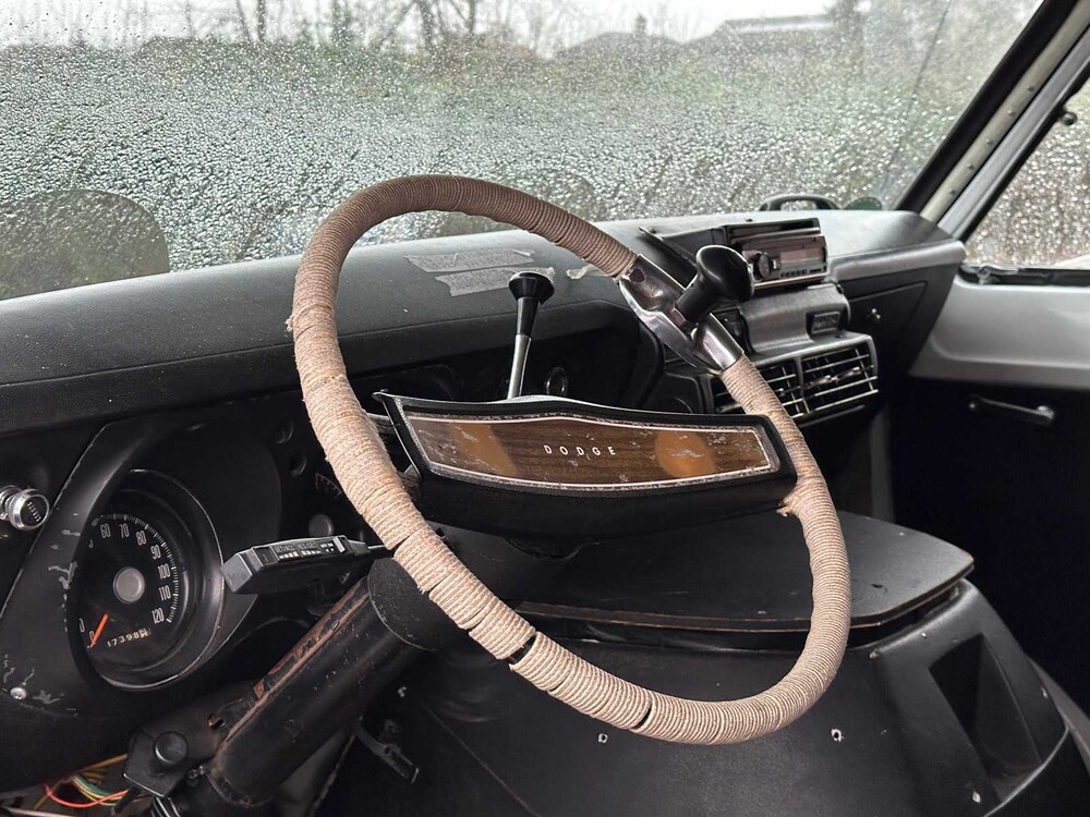 Dodge Winnebago Camper 1973, FZ-69-XY