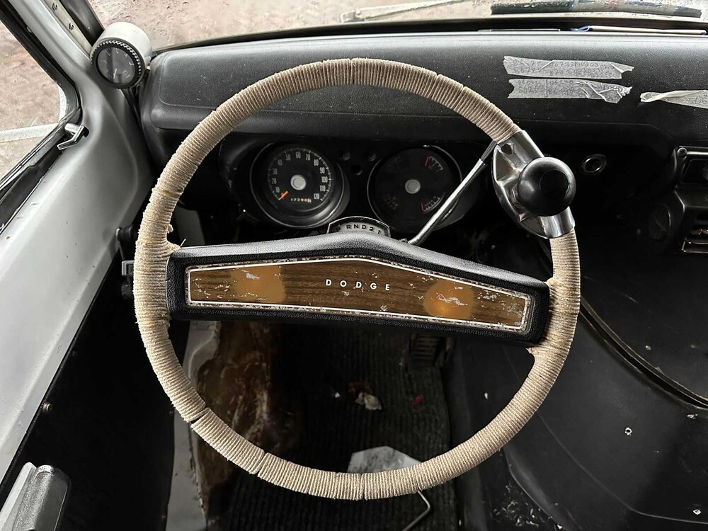 Dodge Winnebago Camper 1973, FZ-69-XY