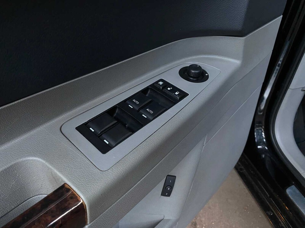 Chrystler 300C HEMI 5.7 V8 340pk 2008 -Youngtimer-