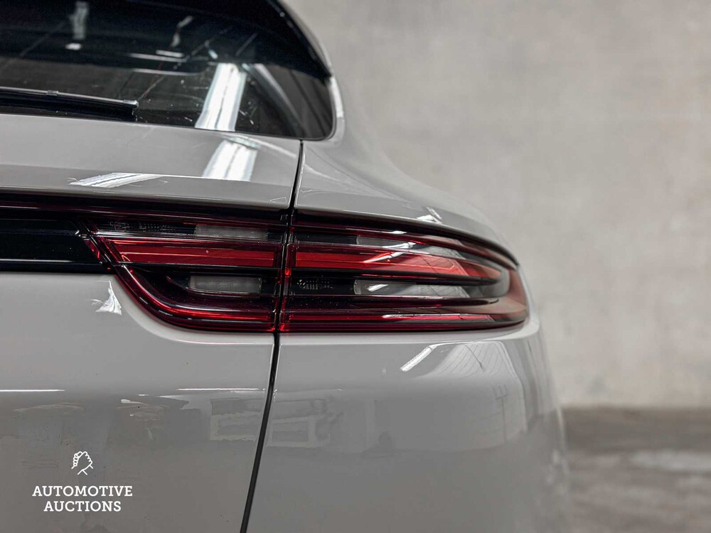Porsche Panamera Sport Turismo 4 E-Hybrid 2.9 V6 Sport-Chrono 462pk 2018, K-396-ZJ