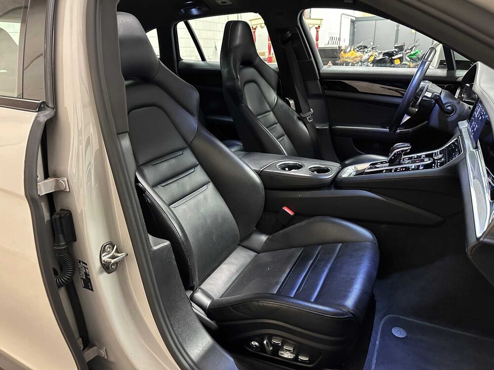 Porsche Panamera Sport Turismo 4 E-Hybrid 2.9 V6 Sport-Chrono 462pk 2018, K-396-ZJ