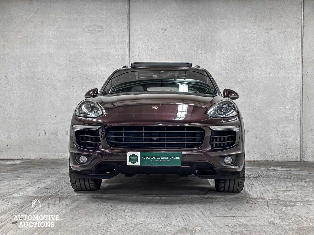 Porsche Cayenne S 4.2 D V8 385pk 2015, NL-Kenteken
