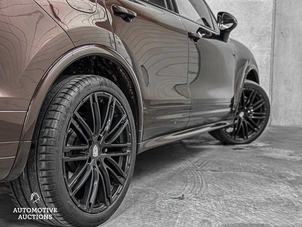 Porsche Cayenne S 4.2 D V8 385pk 2015, NL-Kenteken