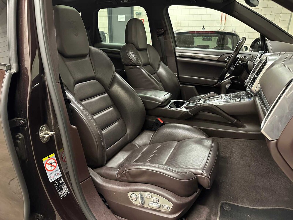 Porsche Cayenne S 4.2 D V8 385pk 2015, NL-Kenteken