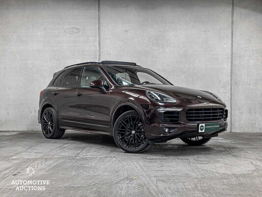 Porsche Cayenne S 4.2 D V8 385PS 2015, niederländische Zulassung