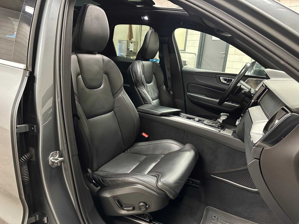 Volvo XC60 2.0 D5 AWD R-Design 235pk 2019 ORIG-NL, XS-033-S