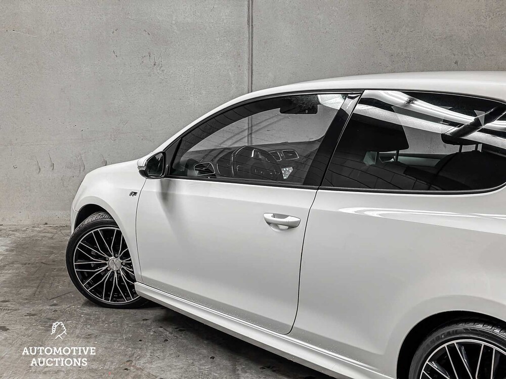 Volkswagen Golf Variant R-Line 1.4 TSI Highline 160pk 2010, RK-069-N