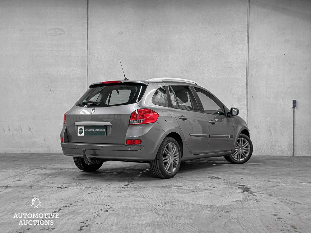 Renault Clio Estate 1.2 TCE 20th Anniversary 101pk 2011, 97-PFV-6