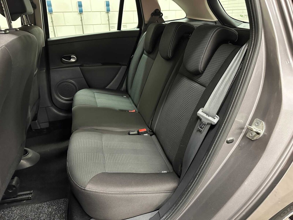 Renault Clio Estate 1.2 TCE 20th Anniversary 101pk 2011, 97-PFV-6