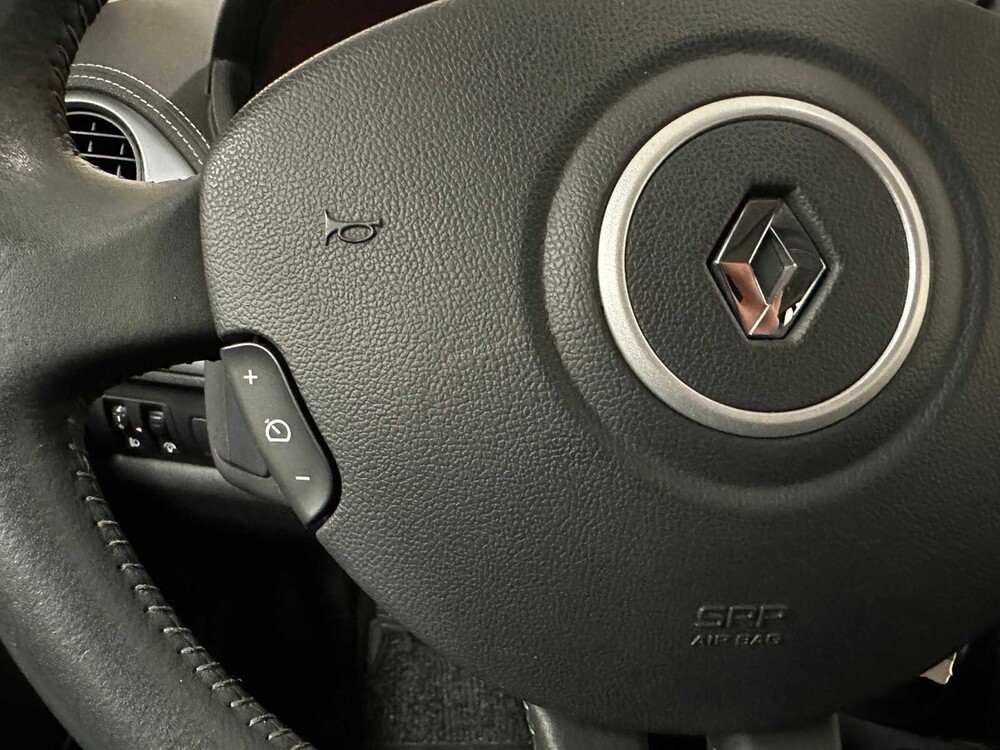 Renault Clio Estate 1.2 TCE 20th Anniversary 101pk 2011, 97-PFV-6