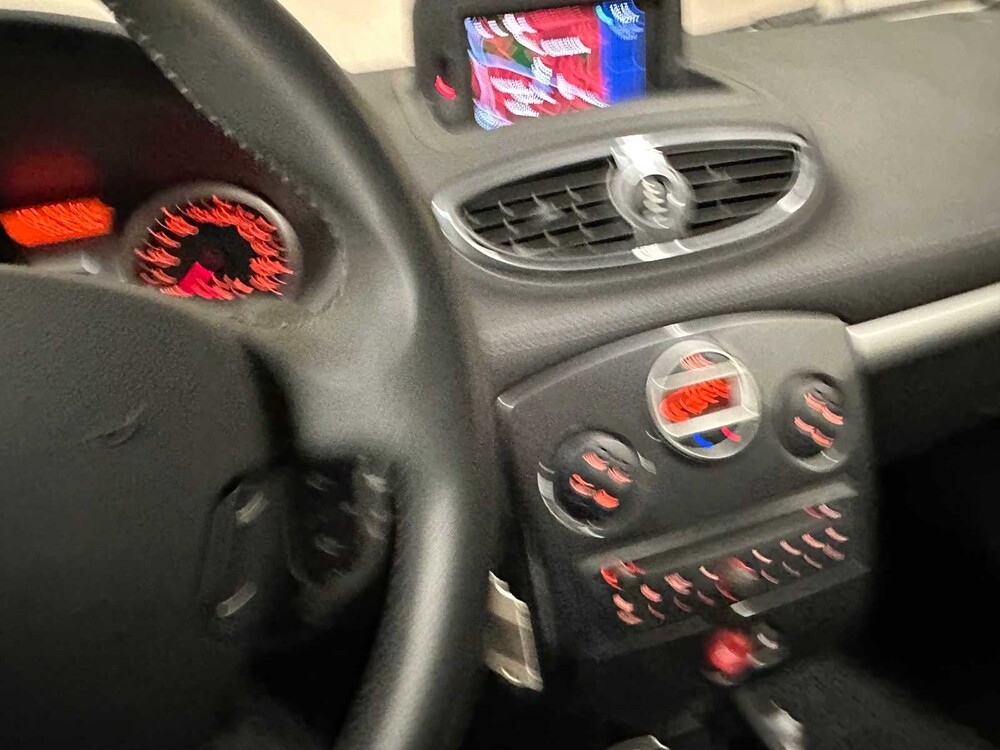 Renault Clio Estate 1.2 TCE 20th Anniversary 101pk 2011, 97-PFV-6