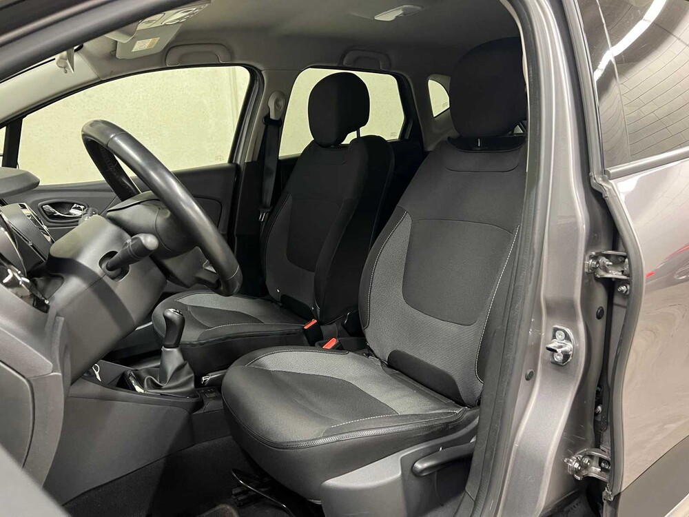 Renault Captur 0.9 TCe Dynamique 90pk 2016 ORIG-NL, KK-414-D