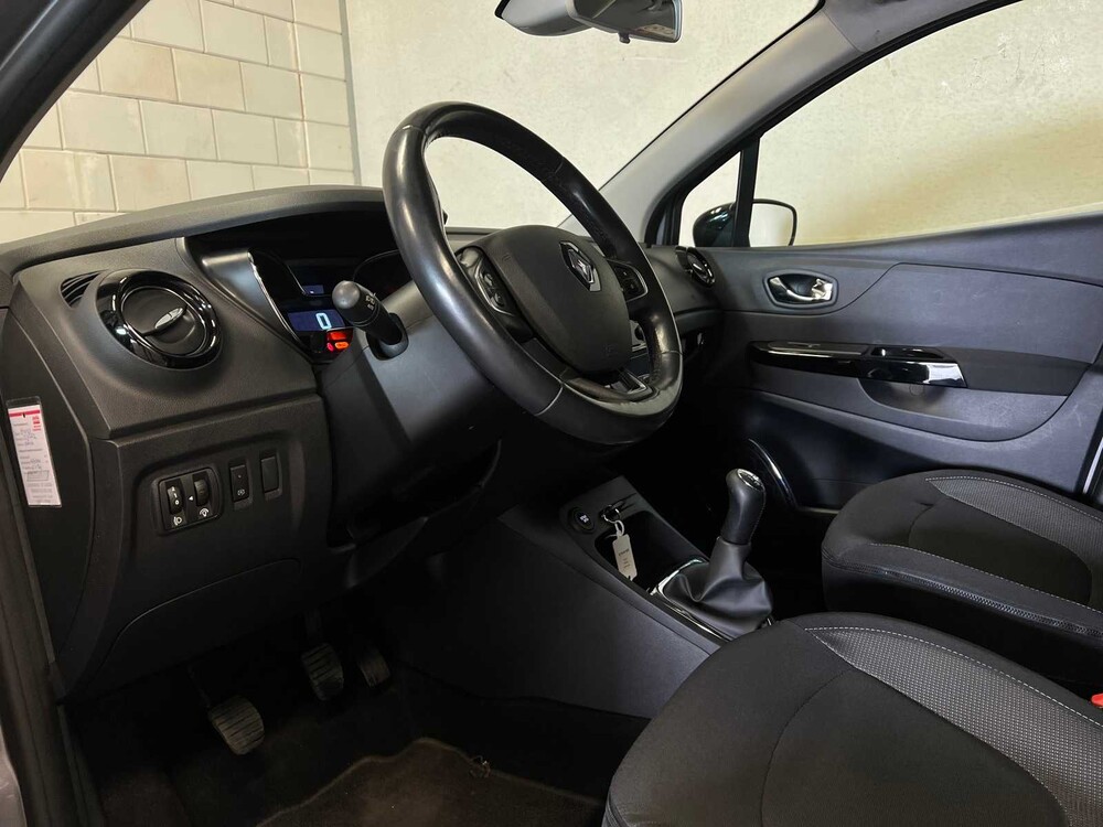 Renault Captur 0.9 TCe Dynamique 90pk 2016 ORIG-NL, KK-414-D