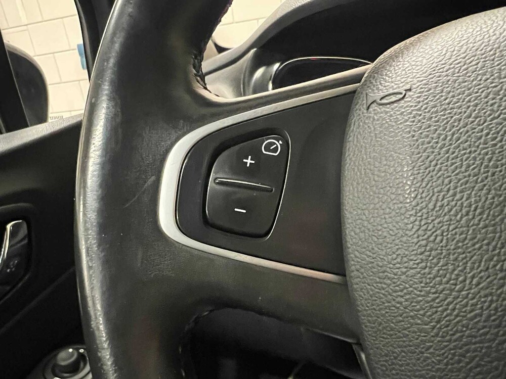 Renault Captur 0.9 TCe Dynamique 90pk 2016 ORIG-NL, KK-414-D