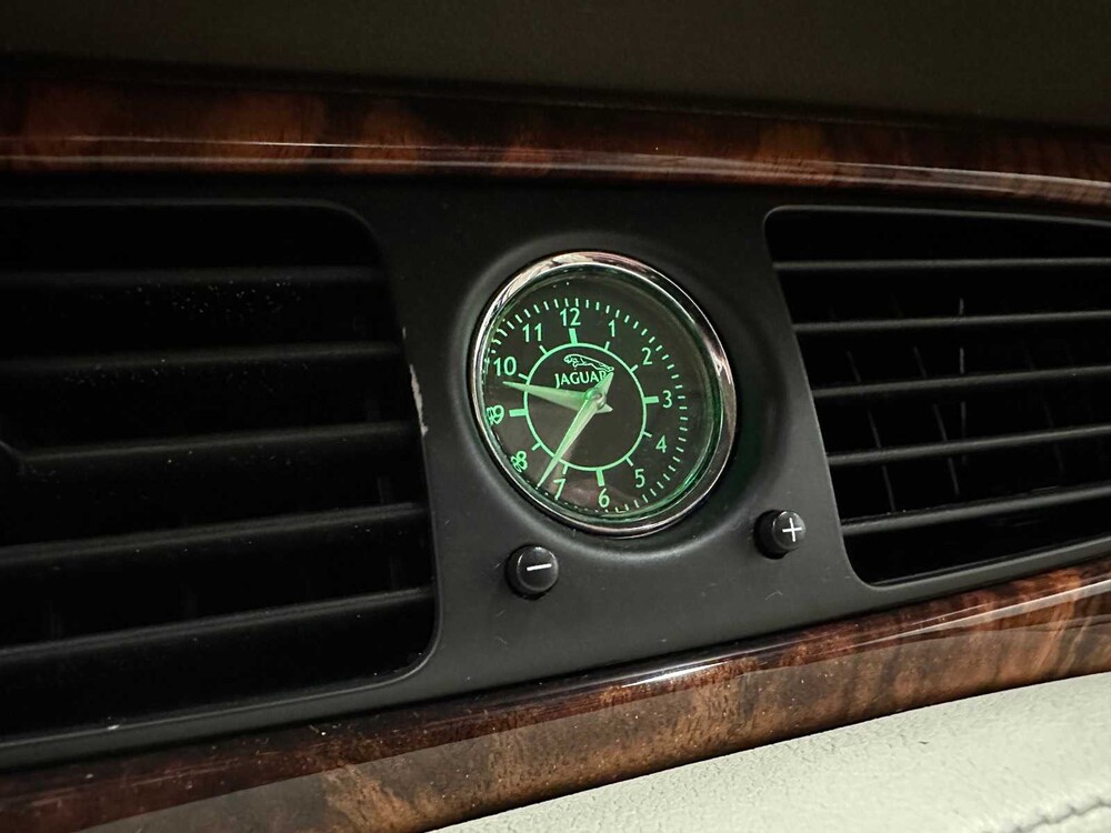 Jaguar XJ 2.7D V6 Sovereign 207pk 2006 ORIG-NL, 95-SJ-SN -Youngtimer-