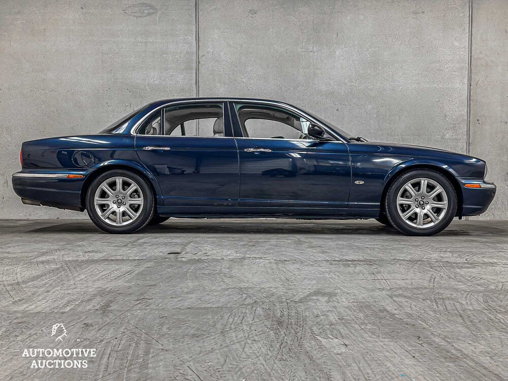 Jaguar XJ 2.7D V6 Sovereign 207pk 2006 ORIG-NL, 95-SJ-SN -Youngtimer-