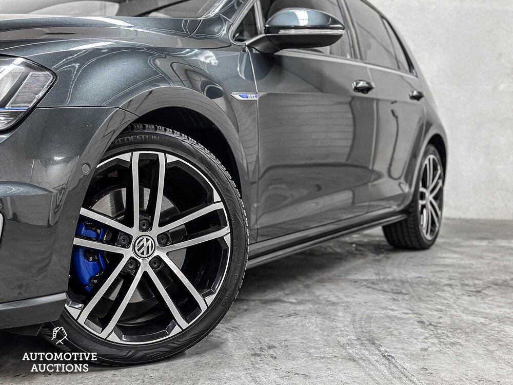 Volkswagen Golf GTE 1.4 TSI 150hp Plug-In Hybrid 2015, JL-237-F
