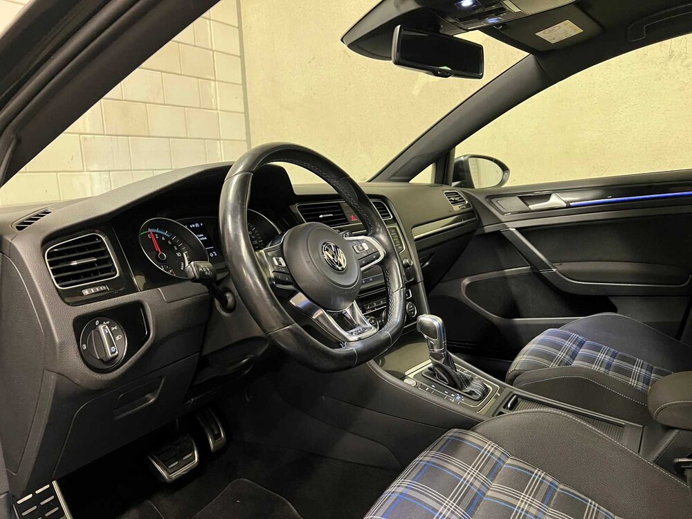 Volkswagen Golf GTE 1.4 TSI 150hp Plug-In Hybrid 2015, JL-237-F