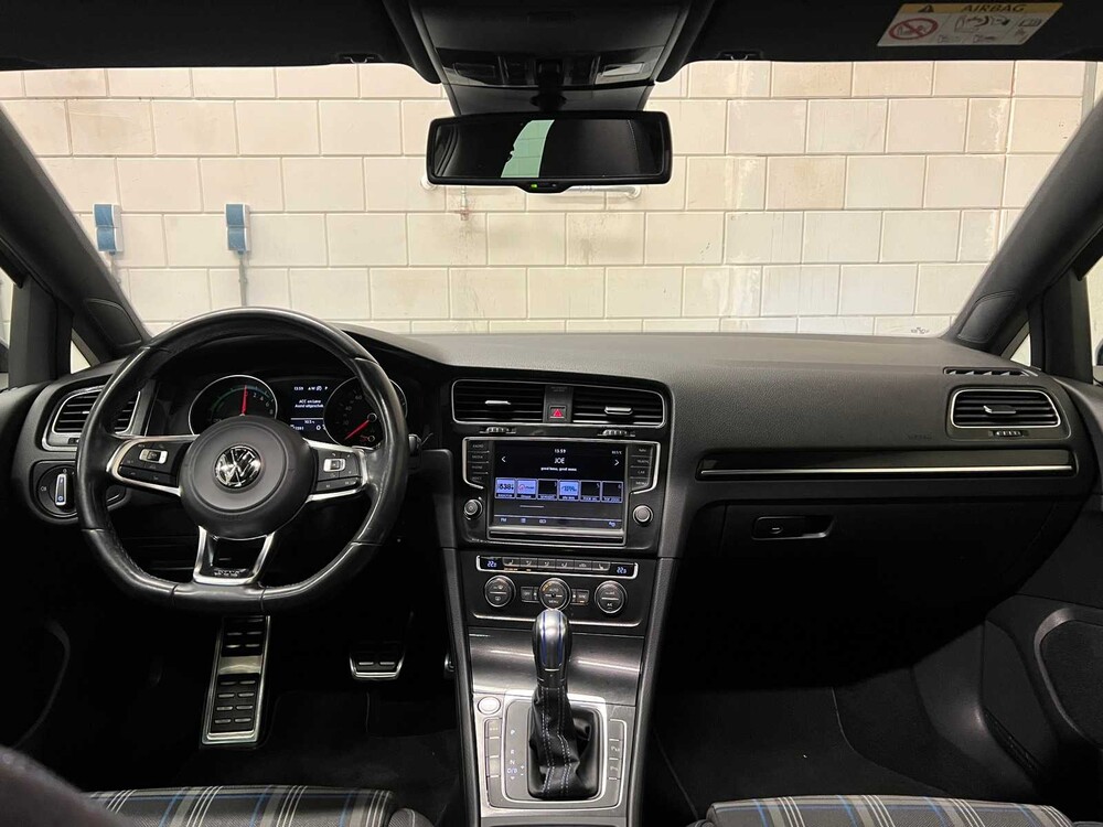 Volkswagen Golf GTE 1.4 TSI 150hp Plug-In Hybrid 2015, JL-237-F