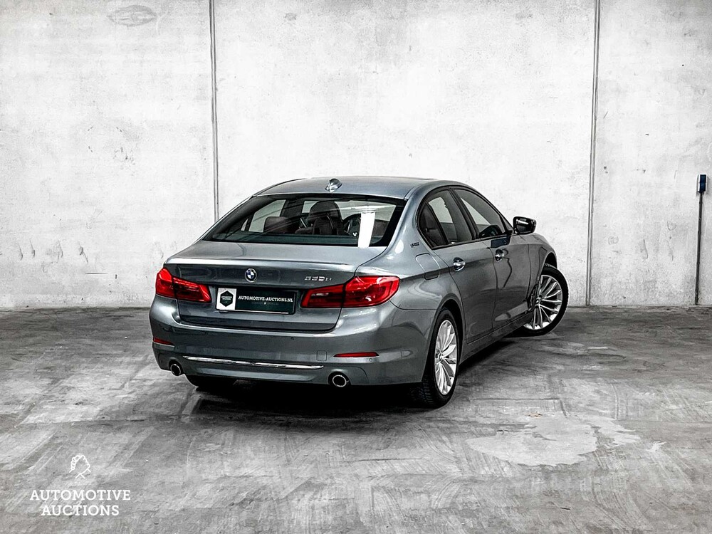 BMW 530e iPerformance High Executive G30 184pk 2018 5-serie -ORIG. NL-, RV-702-V