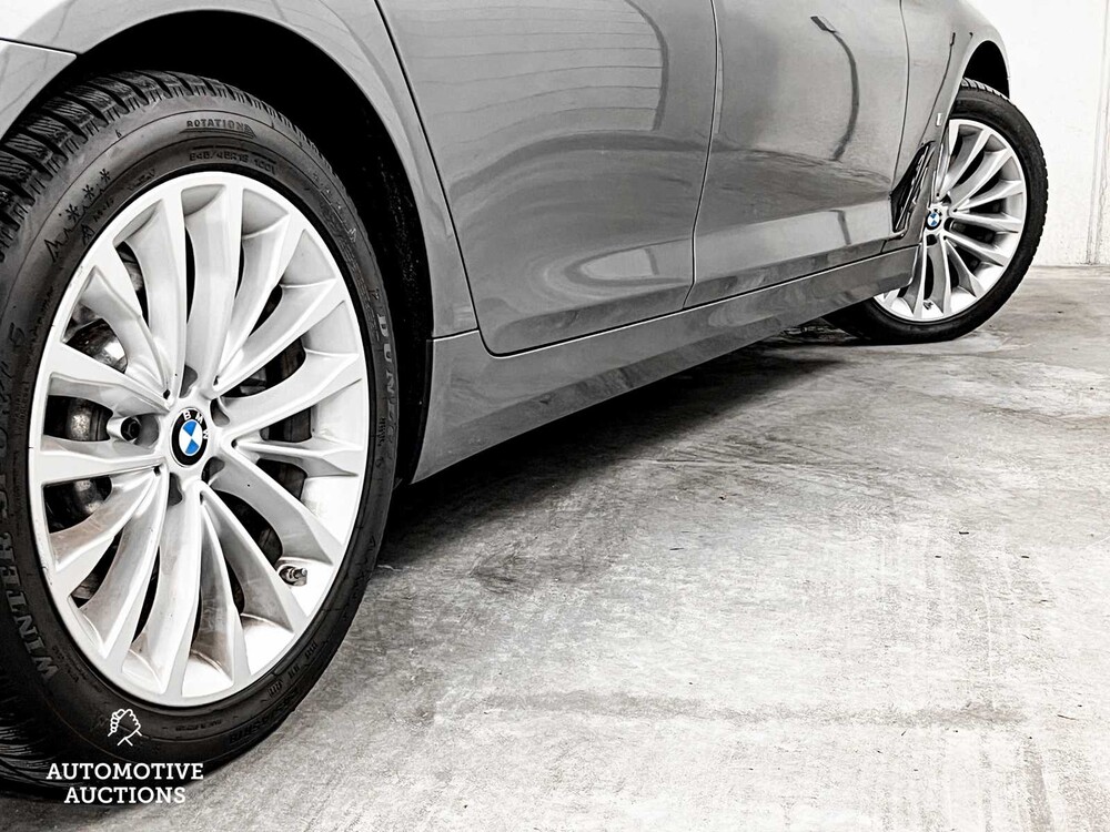 BMW 530e iPerformance High Executive G30 184pk 2018 5-serie -ORIG. NL-, RV-702-V