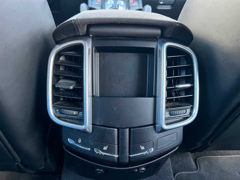 Porsche Cayenne GTS 3.6 V6 Sport-Chrono 441pk 2015 ORIG-NL, GG-843-X