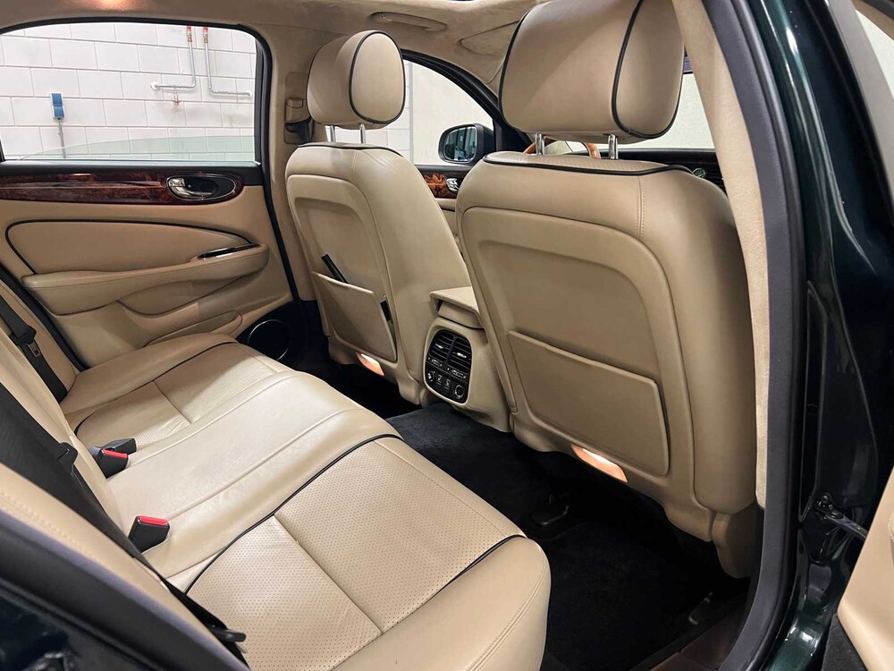 Jaguar XJ8 L 4.2 V8 298pk XJ Executive 2009, T-410-RX