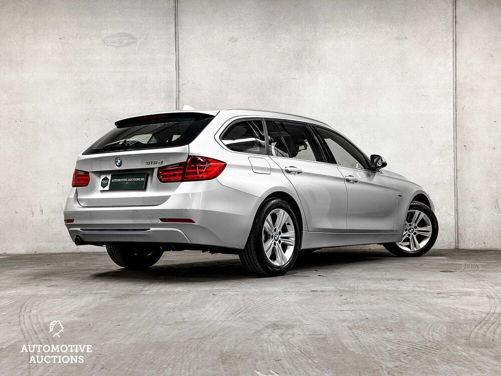 BMW 318d Touring Executive Sport 143pk 2015 3-serie, 7-ZJX-63